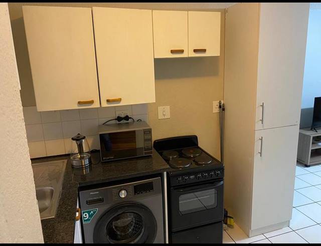 3 BEDROOM APARTMENT FOR SALE IN WESTDENE